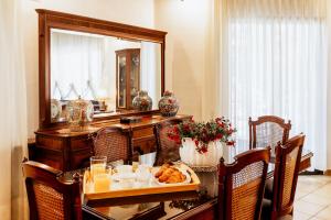 LUXURY GRAND HOME SERRES - 4 Bedrooms -Free Parking - Center