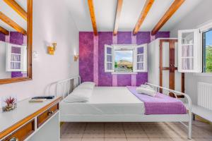 Aiolos Rooms