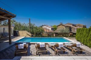 Casa Chiara Motovun, Villa with Private Pool