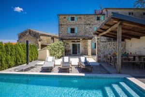 Casa Chiara Motovun, Villa with Private Pool