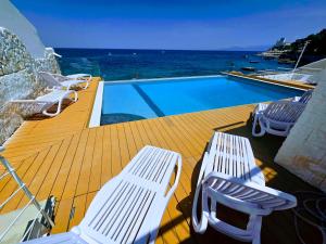 Hamman Exclusive Waterfront Villa Residence Shared Infinity Pool & Private Sea Access