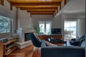 Sea Pearl - Luxury Beachfront Maisonette
