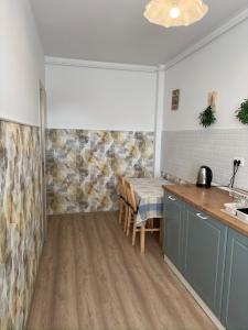 Q Urban Stay House