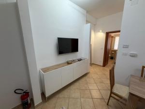 Le Rondini - Holiday Home