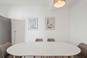 Dove Living Nice apartment for 8