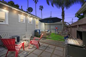 Fire pit, Game Room & BBQ - Family-Friendly Home