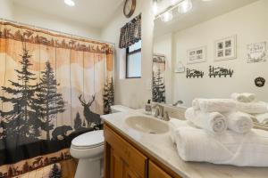 Little Meadow Cabin Rustic Secluded Cozy Retreat