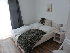 Fewo-8-2-Ferienwohnung-in-Graal-Mueritz
