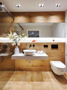 Elegante apartamento con terraza privada, 2 dormitorios 2 baños, Terrassa