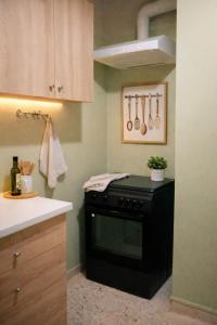 Downtown Corinth Studio 40