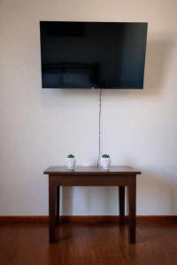 Downtown Corinth Studio 40