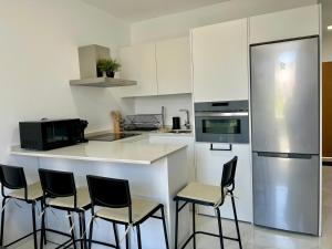 2 Bedroom Apartment Beach & Pool