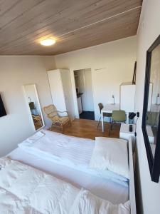 Double room 6 with Free Parking