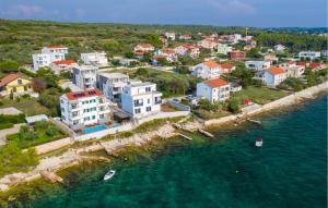 Lovely Home In Kozino
