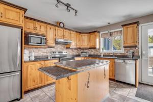 Family home in Charlesbourg, spa