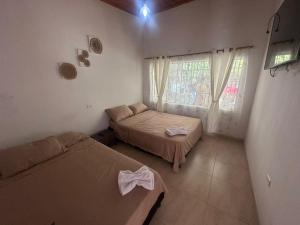 Villa Hanna Aire acondicionado, piscina y descanso