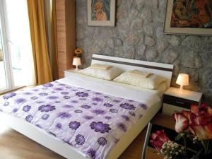Sea View Apt with Terrace Kitchen
