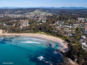 Grays at Denhams Luxury by the beach