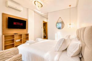 Luxury 3-Bedroom Apartment with Pool & near Beach in Agadir Bay
