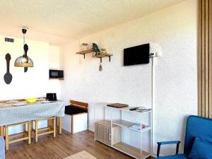 Studio skis aux pieds, vue vallée - 5 pers. - FR-1-267-357