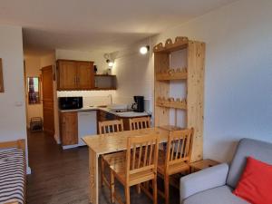 Studio rénové, animaux admis - 4 pers., vue pistes - FR-1-181-2884
