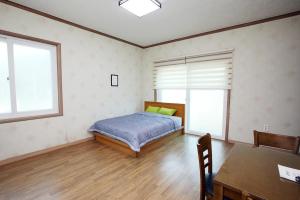 Taean Scenic Pension