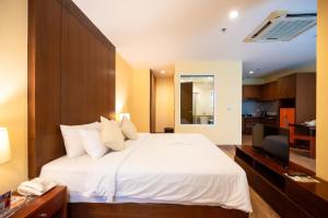 Elite Suites Patong