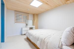 Cheolwon Sansoksok Healing Stay