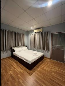 Serene Grey Home Hua Hin