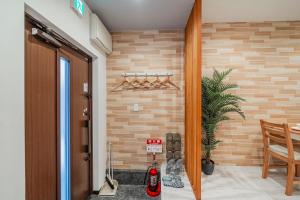Simple JP house for 5ppl丨2bedrooms丨3stop-Namba 丨kongchan
