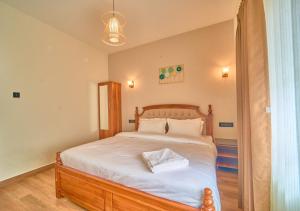 Ooty Mountain Bliss by VOYE HOMES