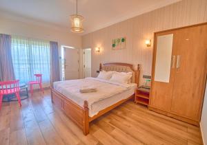 Ooty Mountain Bliss by VOYE HOMES