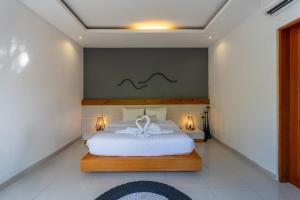 Bali Blue I - Two-Bedroom Peaceful Garden Pool Villa Oasis in Central Seminyak