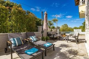 Casa Dika Pool & Lounge - Happy Rentals