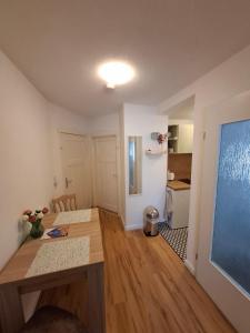 Zimmer HoMe No 17, 2 OG R3