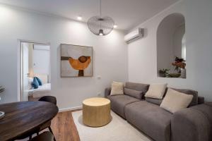 3BR Retreat - Panoramic Views - Cismigiu Gardens