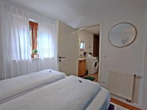 JIRVISTA-Homes, voll ausgestattete Wohnung im EG, kontaktloser Zutritt