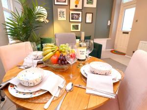 Brighton Central Gem, Sleeps 4, 6 Min Walk to Beach and Station