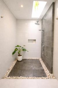 2BR Peaceful Private Pool Villa near SeminyakBeach