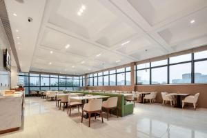 Atour X Hotel Xiamen SM Plaza District Government