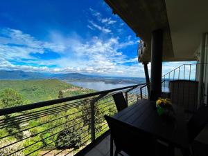 TerrazzaDolcevista - Appartamento panoramico sui Tre Laghi
