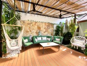 Azure Garden Villa, close to ChoengMon beach