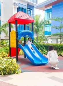 Bluedoor Spring White Near IT Park Cebu