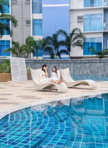Bluedoor Spring White Near IT Park Cebu