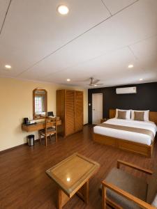 Hotel Meridien Riverfront