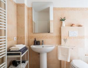 Cattolica for Holiday Close to the Beach - Il Lupo Affitta