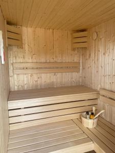 Hausboot Fjord Ankerplatz mit Biosauna in Schleswig