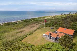 Fantastic Summer House With Sea View
