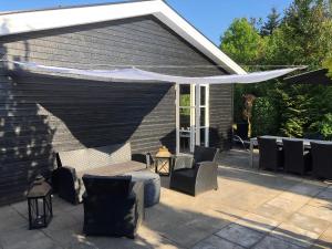 Family Holiday Home With Water Park Access