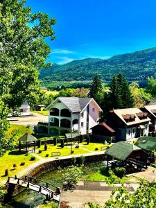 Filuma Suite - Riverside Terrace on Gacka River